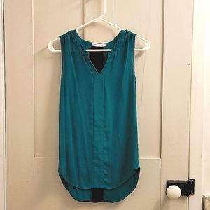 Ricki's women's xs emerald green tank with lace backing